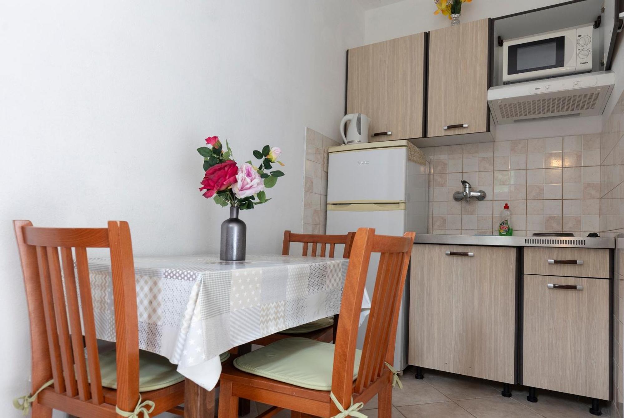 Apartments By The Sea Zuronja, Peljesac - 10137 Brijesta Exteriér fotografie